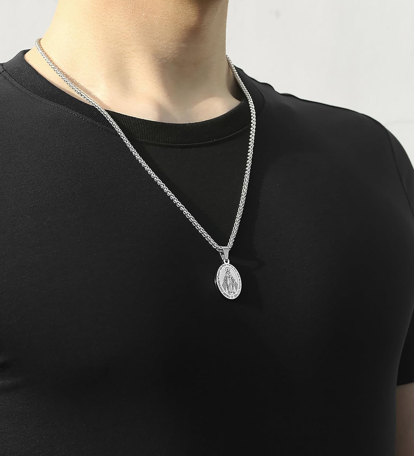Virgin Mary Necklace for Men Boys Miraculous Medal Stainless Steel Mary Mother of God Pendant De La Virgen Maria Medallion Holy Mary Charm