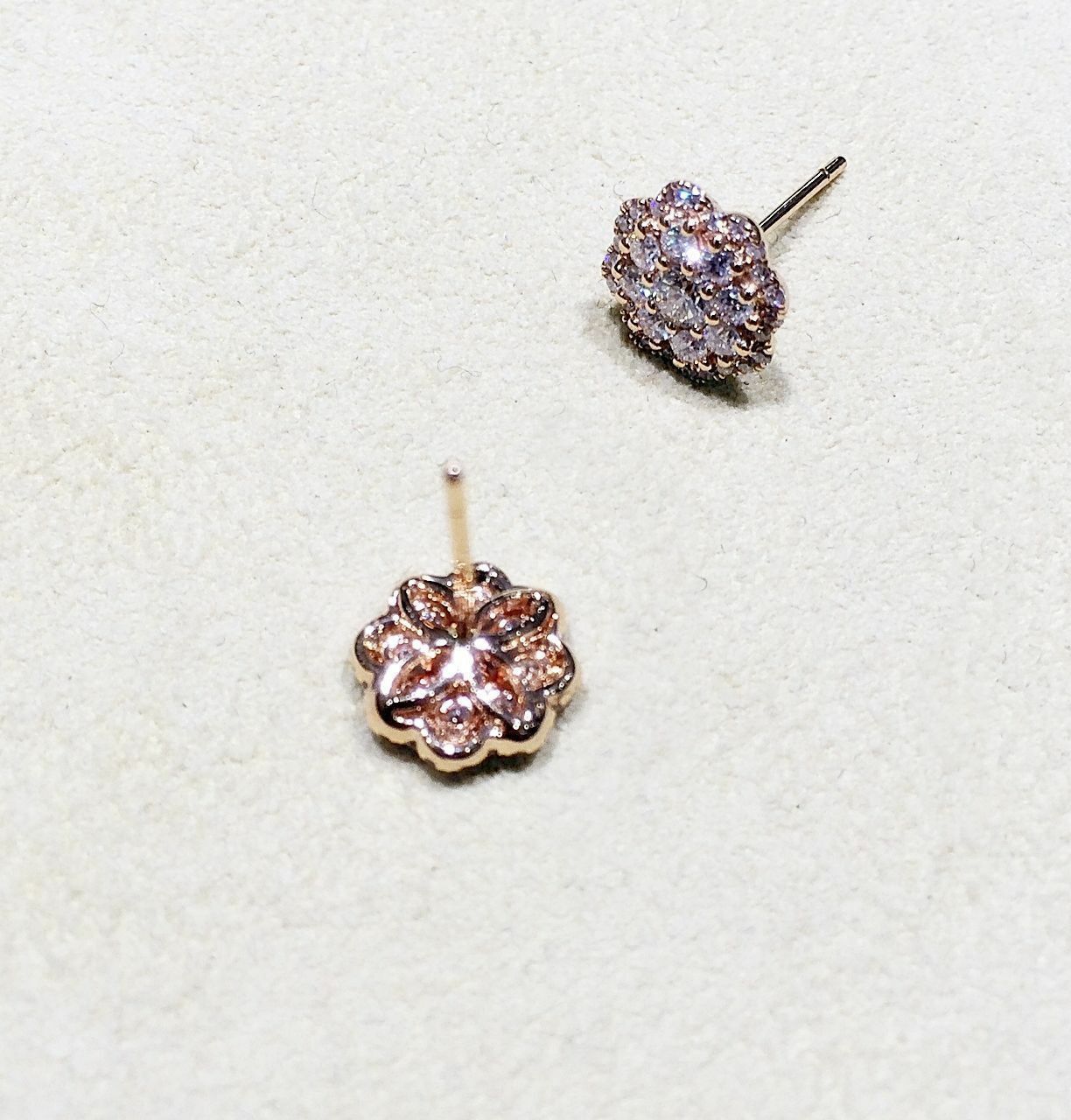.96 CT DIAMOND ROUND SHAPE ROSE GOLD STUD STYLE WITH HALO EARRING 18 K ROSE GOLD