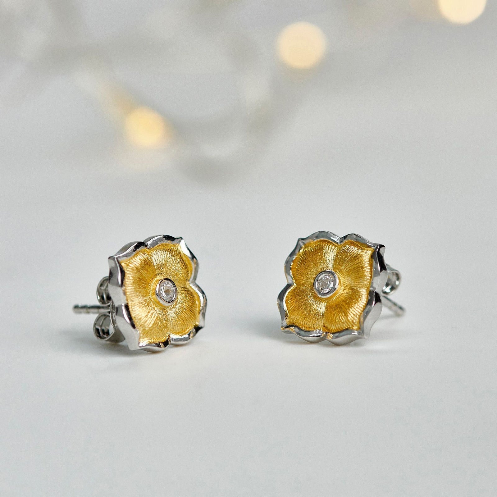 Women'S Fashionable Brushed Two-Color Flower Earrings