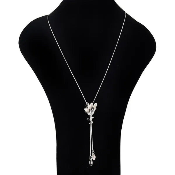 Women'S Fashion Pendant Necklace Rose Flower Studded Tassel Sweater Chain Decora