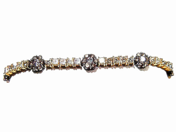 11.48 CT 36 FANCY YELLOW 48 COGNAC AND 8 WHITE DIAMOND BRACELET