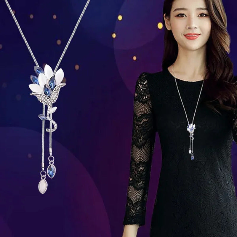 Women'S Fashion Pendant Necklace Rose Flower Studded Tassel Sweater Chain Decora
