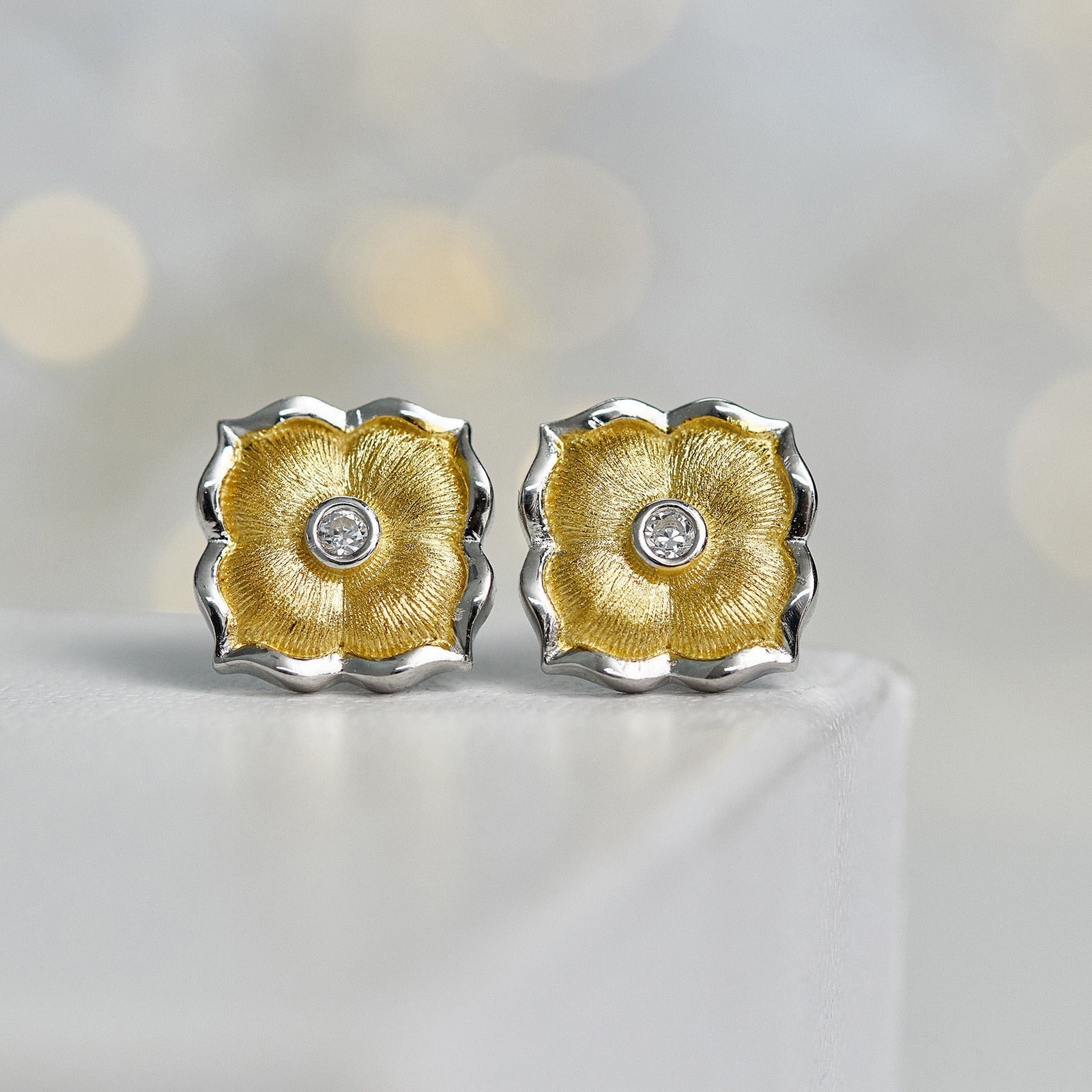 Women'S Fashionable Brushed Two-Color Flower Earrings