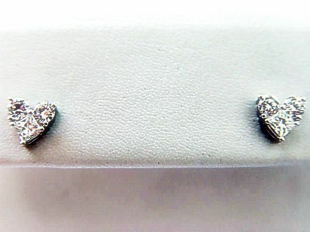 .82 CT DIAMOND 4 ROUND BRILLIANT SH 2 PRINCESS SHAPE STUD EARRING 18 K GOLD