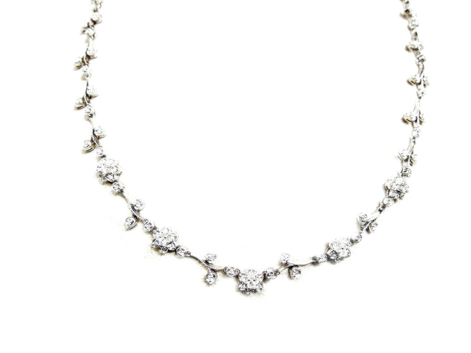 1.40 CT DIAMOND FLUERETTE 14 K GOLD NECKLACE