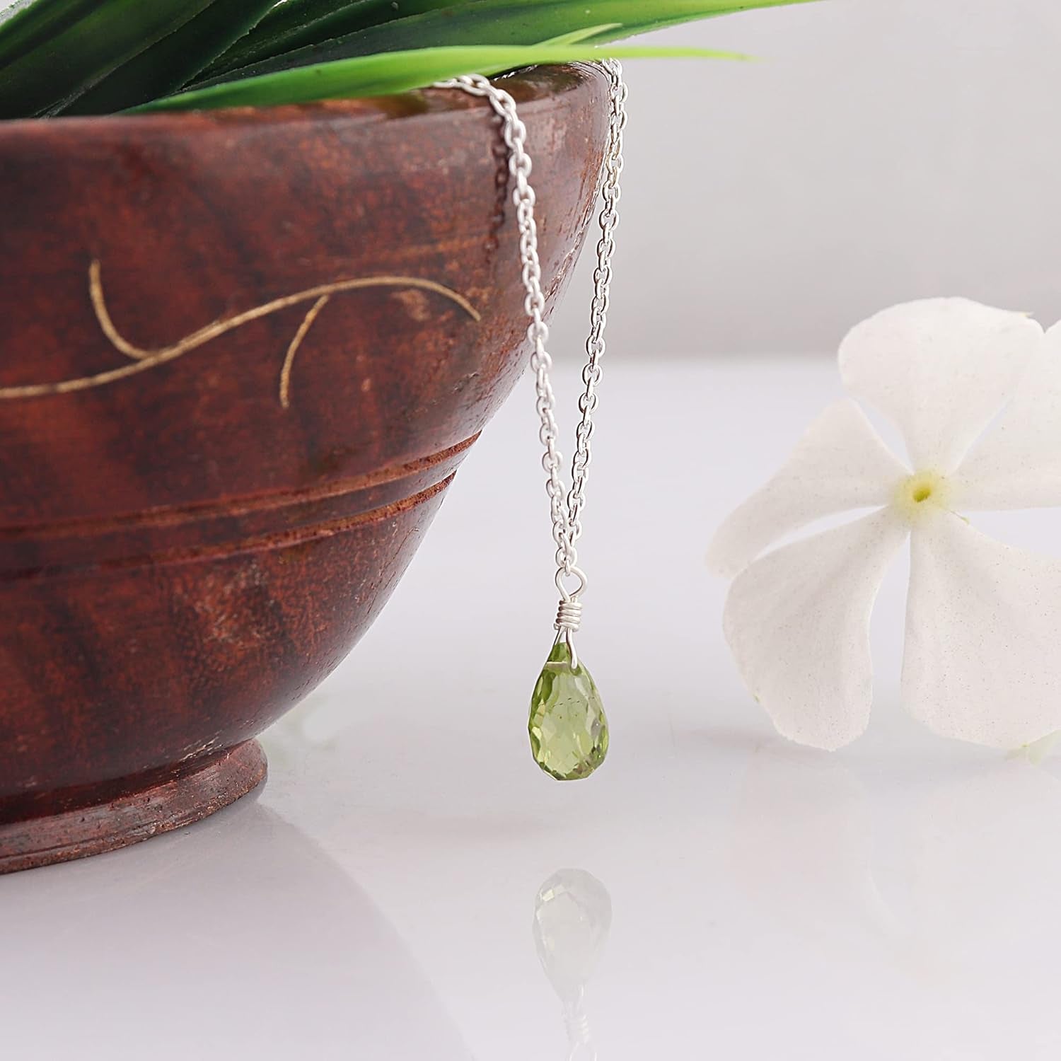 Peridot Teardrop Pendant Necklace 925 Sterling Silver Women Gemstone Dainty Jewelry for Teens Girls  August Birthstone Crystal Christmas Thanksgiving Gift