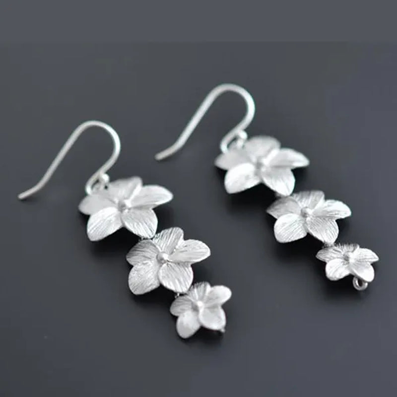 Simple Silver Color small white flower shape pendant engagement anniversary Earrings