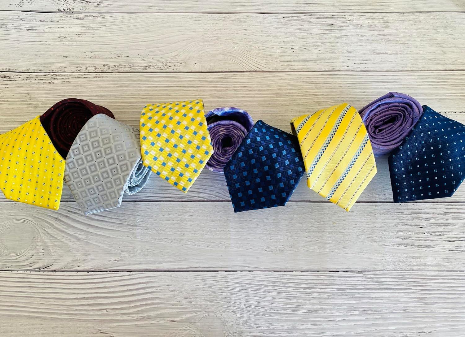 Mens Necktie Polka Dot Ties for Men Classic Dressing Tie
