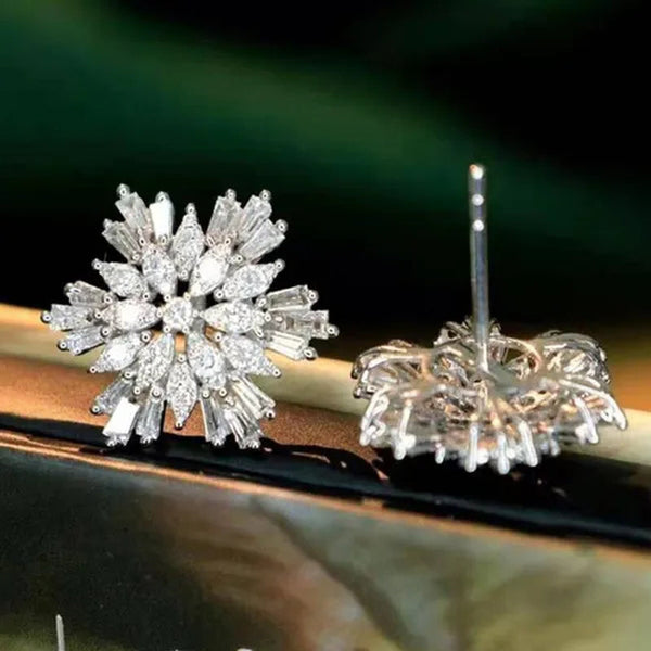 Trendy Silver Plated Micro Pave Crystal Lab Diamond Snowflake Flower Stud Earrings for Women Engagement Wedding Jewelry Gift