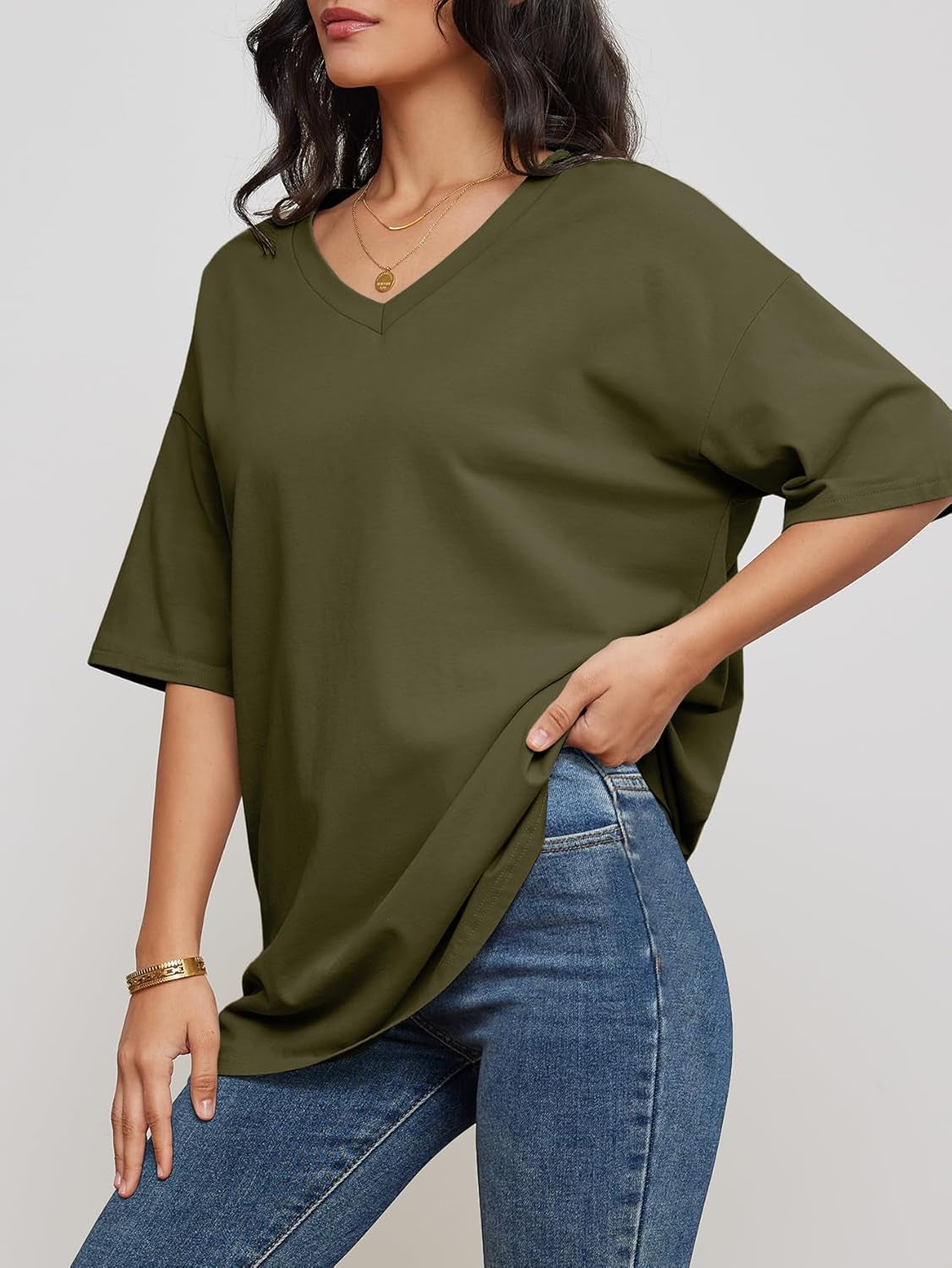 Womens Summer Oversized Shirts V Neck Business Casual Workout Tops Beach Vacation 2025 Gym Clothes