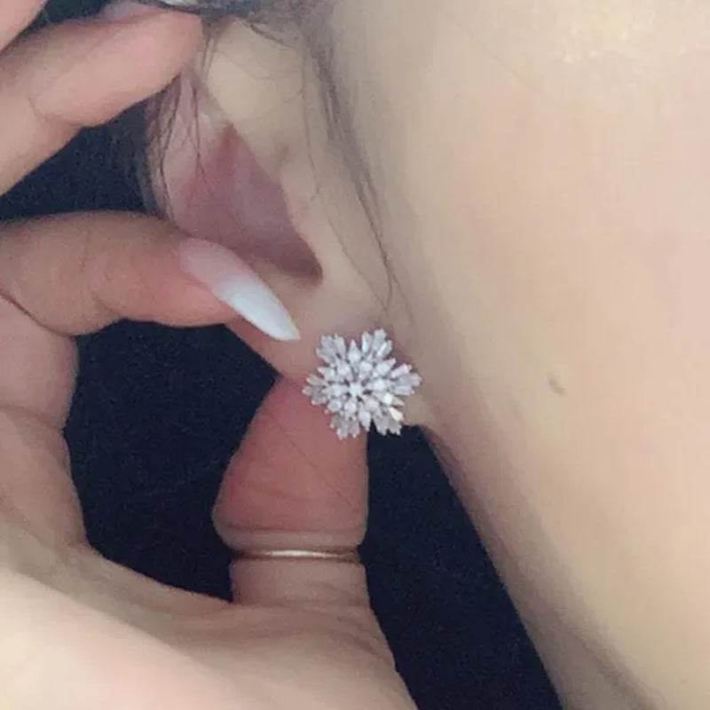 Trendy Silver Plated Micro Pave Crystal Lab Diamond Snowflake Flower Stud Earrings for Women Engagement Wedding Jewelry Gift