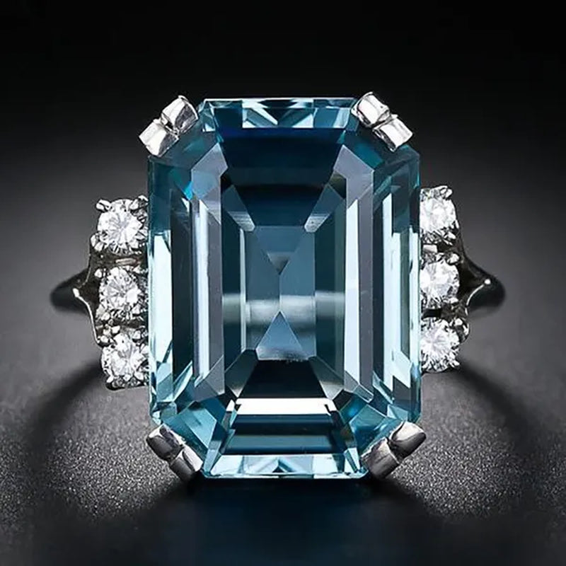 Luxury Silver Plated Rings for Women Wedding Square Blue Topaz Ring Gemstone Sapphire Spinel Romantic Gift Engagement Jewelry