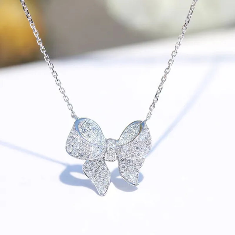 New Fashion Elegant Silver Plated Bow Knot Diamond Pendant Neckalce Engagement Clavicle Necklace for Women Simple Temperament Wedding Anniversary Jewelry Accessory