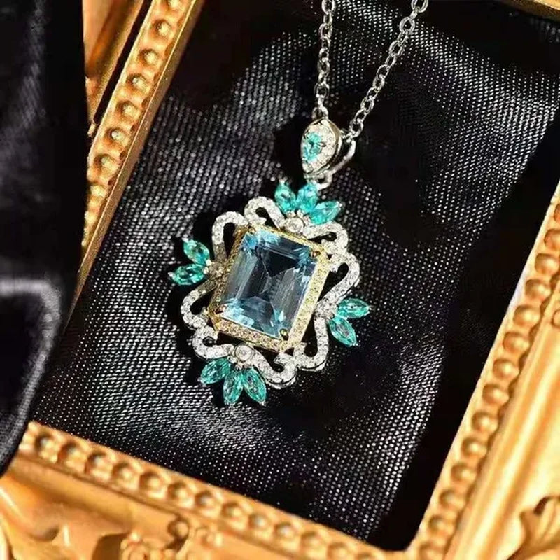 The Jewelry Imitation Natural Topaz Necklace Inlaid with High Carbon Diamond Pendant