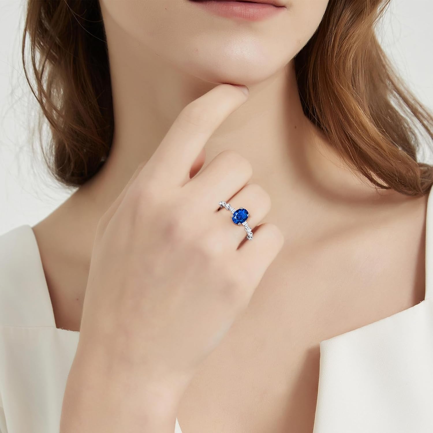 1.5Ct Oval-Cut Created Sapphire Rings 925 Sterling Silver White Gold Plated Blue Oval Engagement Ring for Women Paved Cubic Zirconia Simple Dainty Ring Band Width 2.2Mm Size 7