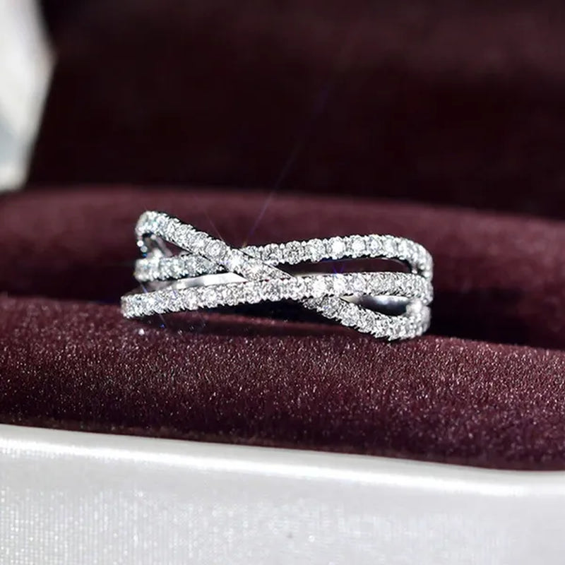 Women's Fashion 925 Sterling Silver Twisted White Sapphire Ring Elegant Female Bride Proposal Engagement Wedding Diamond Rings for Women Bride Jewelry Party Gift