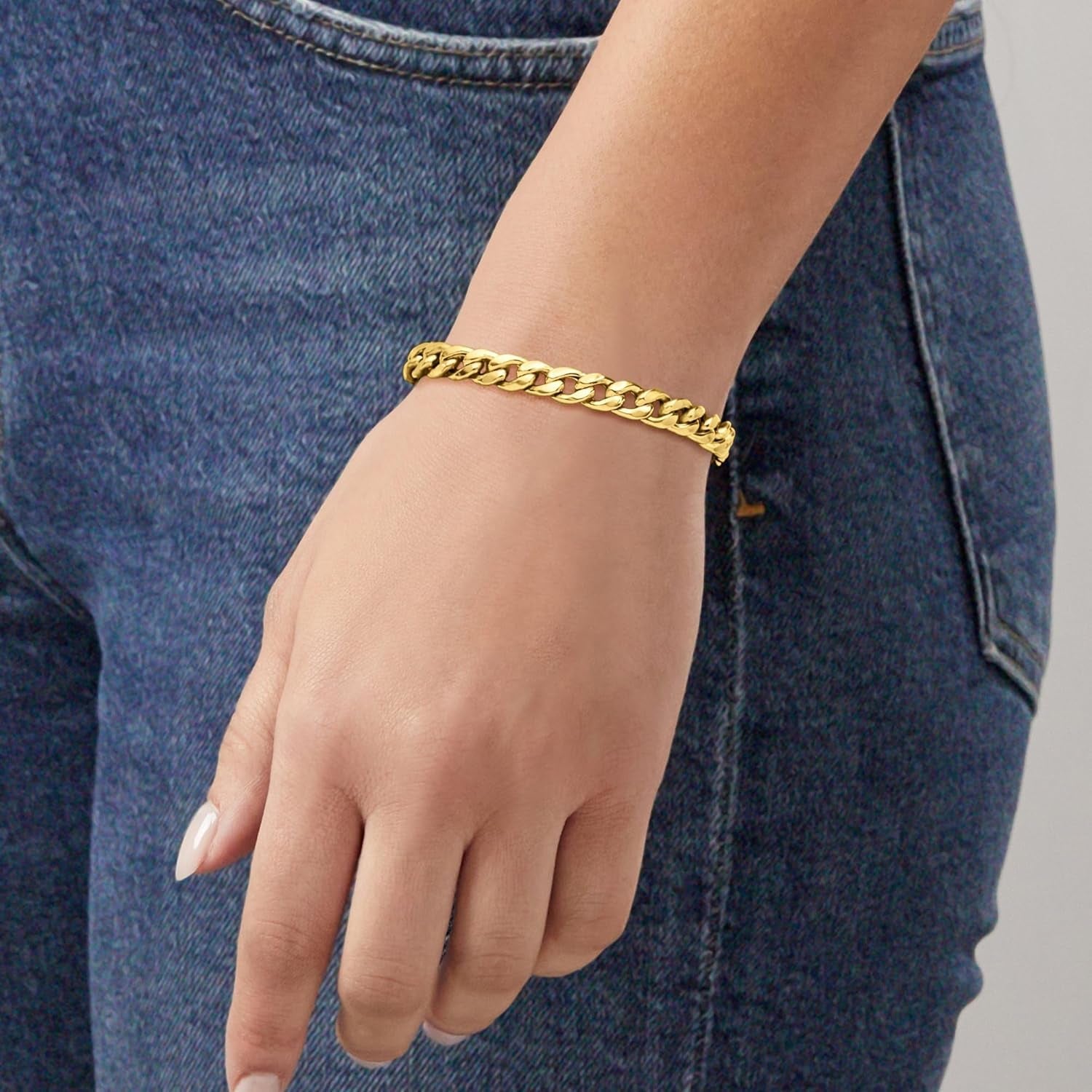 Canaria 10Kt Yellow Gold Curb-Link Bracelet. 7 Inches