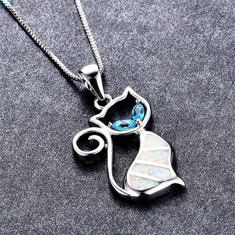 Fashion Elegant 925 Silver White Fire Opal Sapphire Cat Pendant Necklace Womens