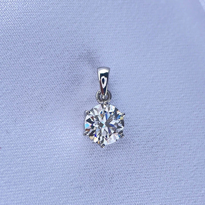 Real 18K White Gold Pendant 1CT Moissanite Necklace 6.5MM VVS Lab Diamond Rose