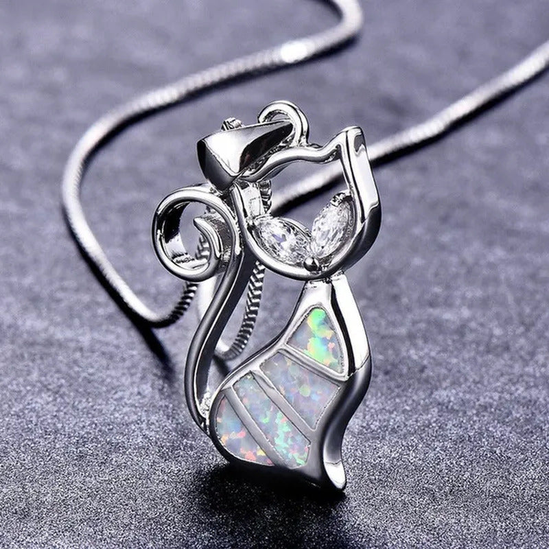 Fashion Elegant 925 Silver White Fire Opal Sapphire Cat Pendant Necklace Womens