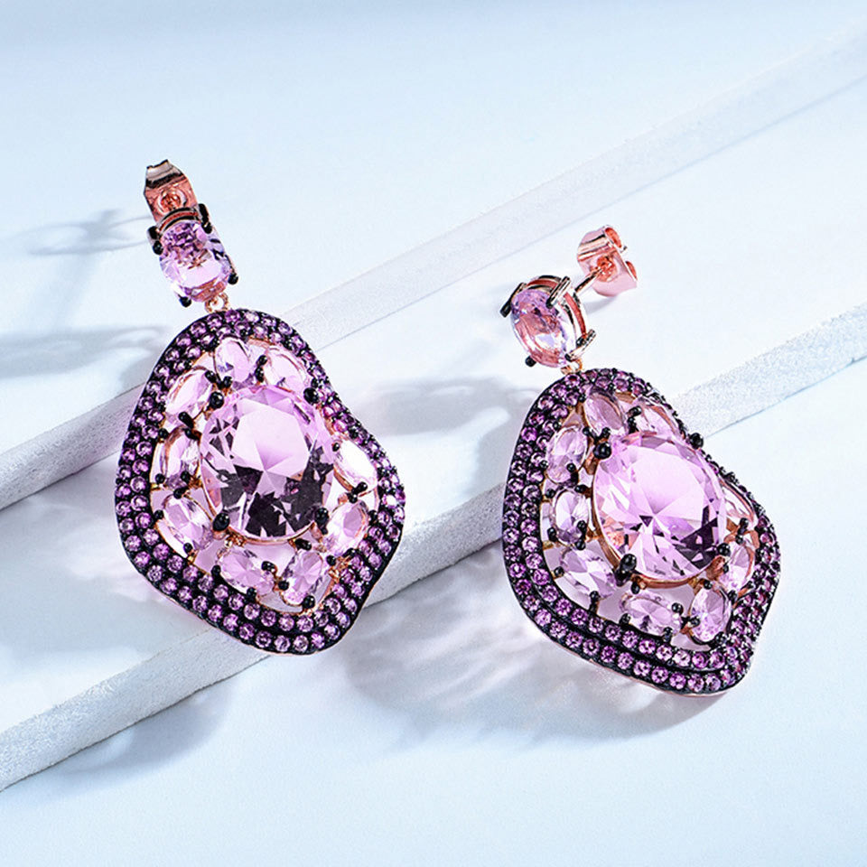 Atmospheric Long Diamond-Studded Geometric Oval Earrings